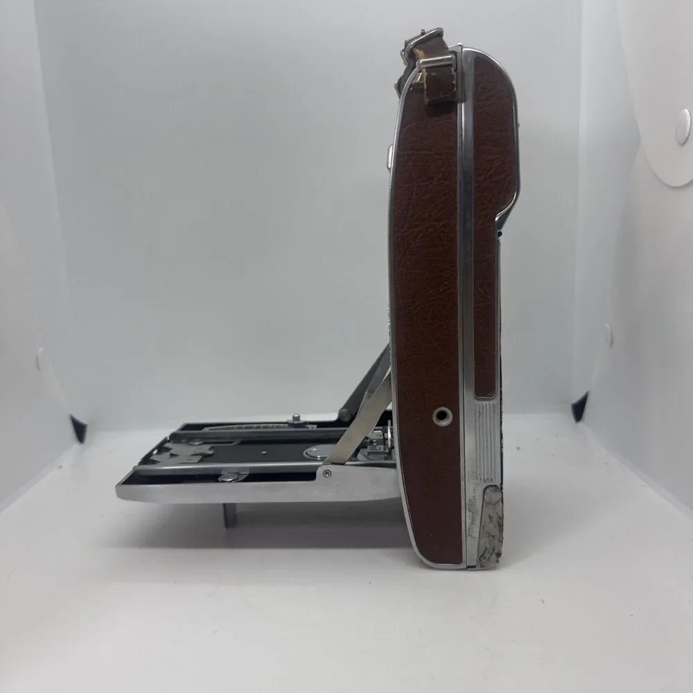Vtg Polaroid Folding Land Camera Model 95a Circa 1950s Antique untested Clean